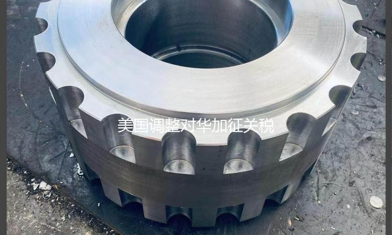 美国调整对华加征关税